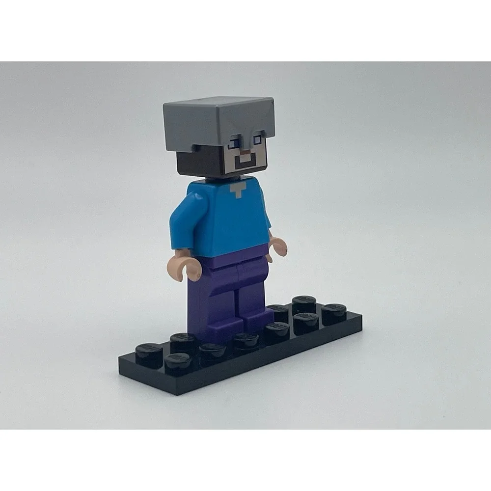 LEGO Minecraft Steve Minifigure with Silver Helmet 21113 21114
